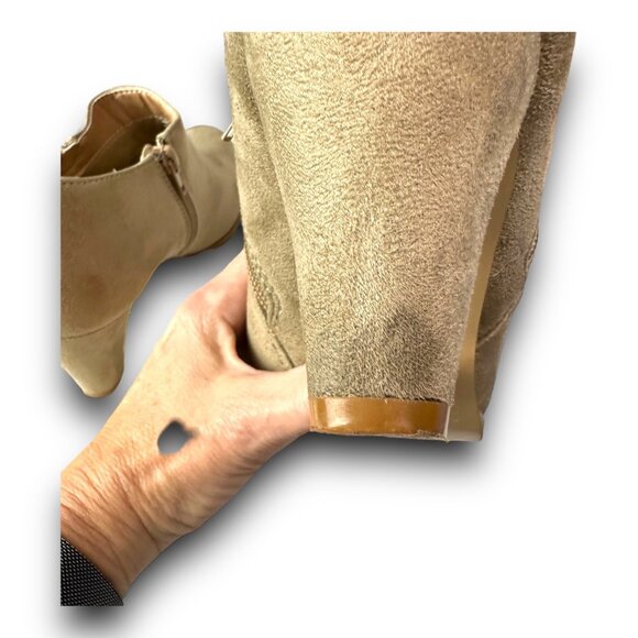 Chic Journee Womens Faux Suede Tan High Heel Ankle Booties Side Zipper EUC Sz8 - Picture 14 of 14